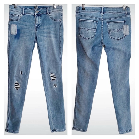 New York & Co SoHo Distressed Legging Jeans, Size 2 - Picture 1 of 12